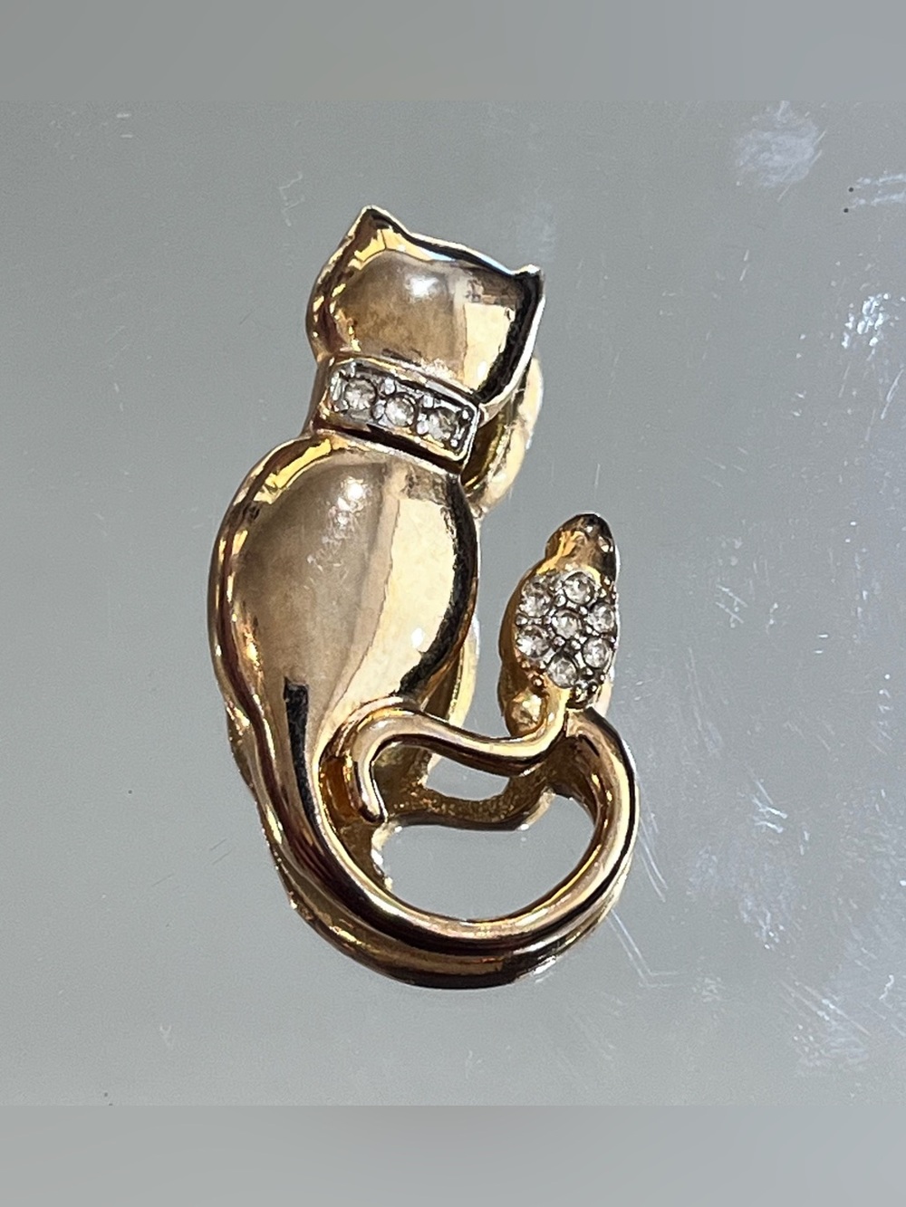 Vintage Gold-Tone Cat and Mouse Brooch, Rhinestone Collar, Rhinestone Mouse